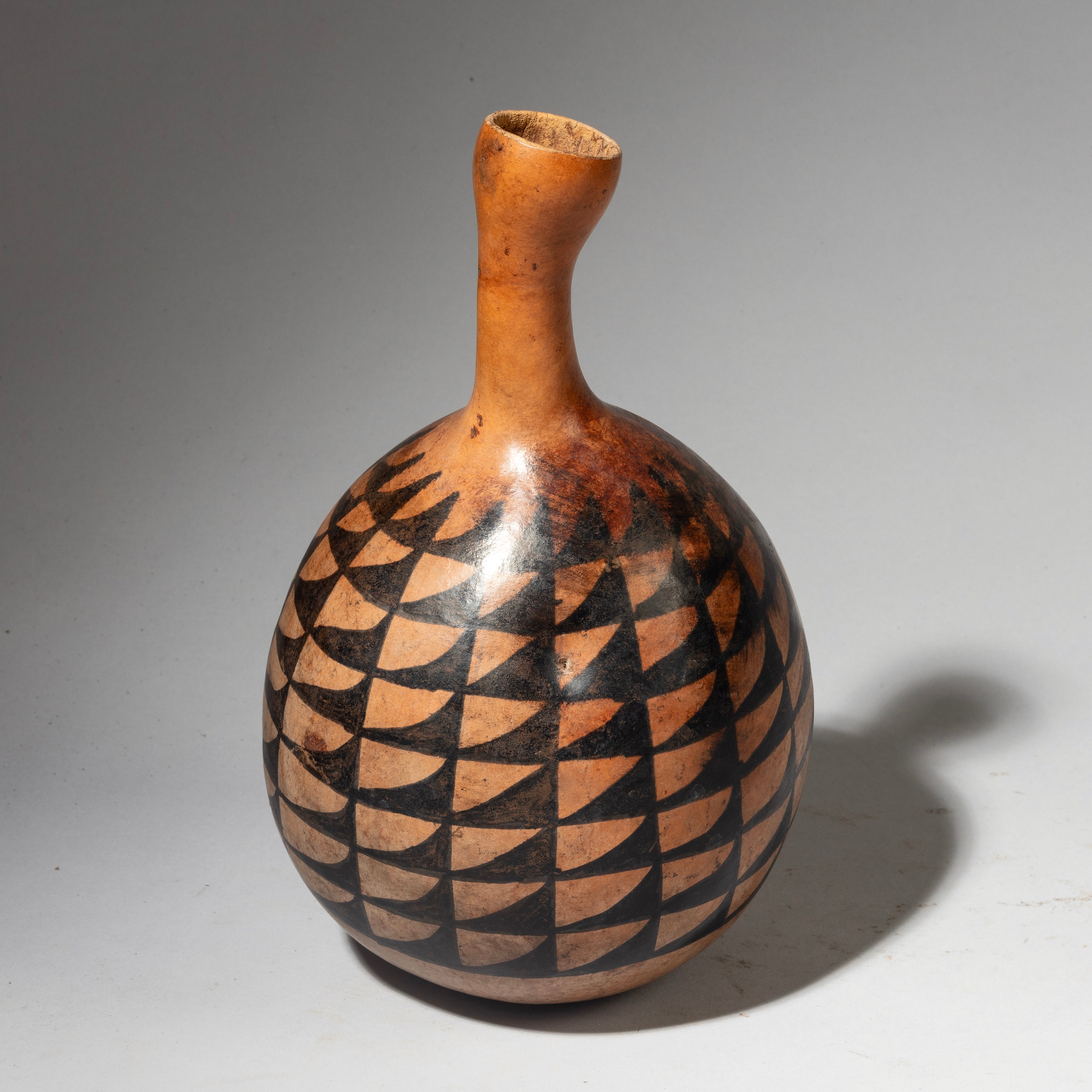 JT SOLD A SHAPELY, SMALL WELL DECORATED GOURD VESSEL FROM TUTSI TRIBE OF RWANDA E. AFRICA ( No 4231 )