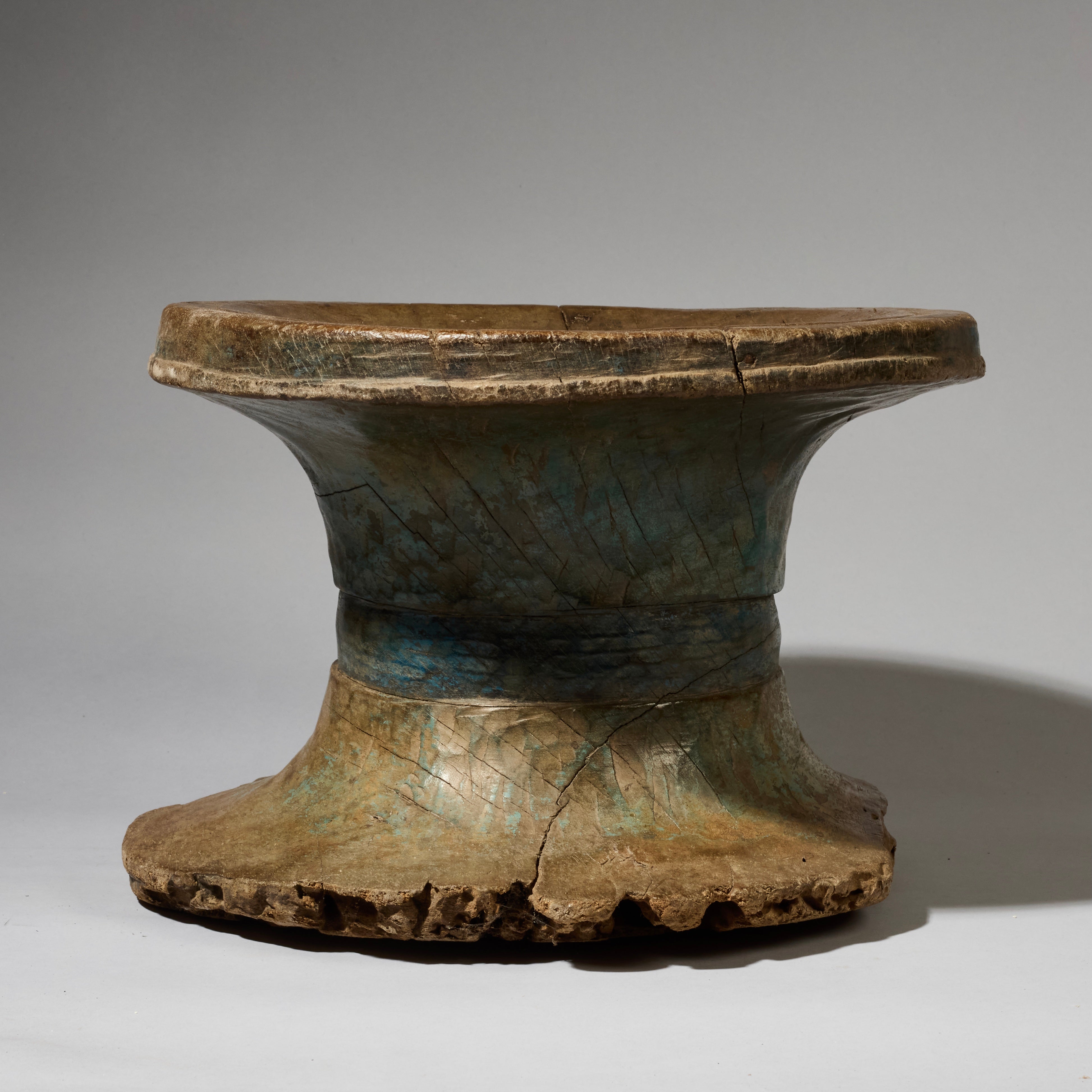 A BLUE PAINTED  STOOL FROM BAULE TRIBE OF IVORY COAST  W.AFRICA  ( No 2839)