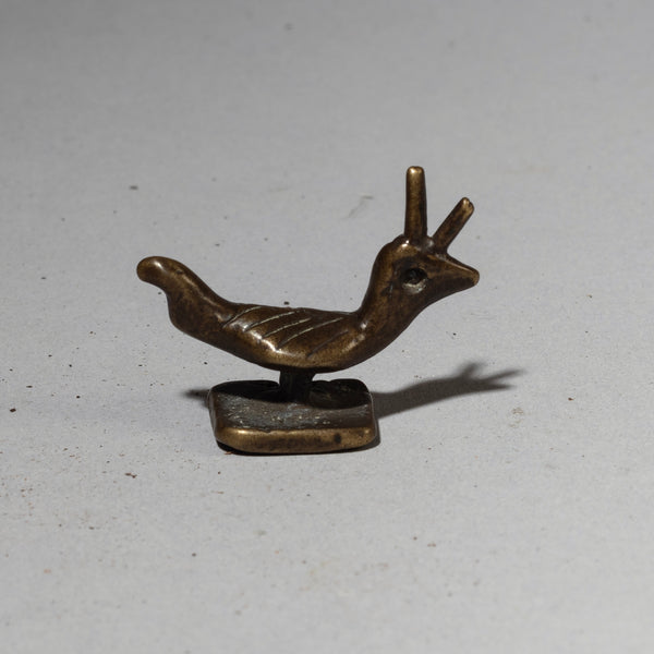 A DETAILED ANTIQUE BIRD , 18THC/19THC GOLD MEASURING WEIGHT BAULE TRIBE IVORY COAST ( No 4275 )