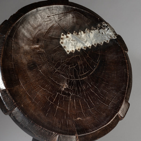 A CHARACTER MEDIUM WOODEN STOOL FROM THE HE HE TRIBE OF TANZANIA  ( No 4238 )