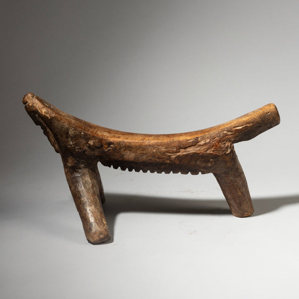 FASCINATING LARGE HEADREST FROM THE DINKA TRIBE EAST AFRICA ( No 4241 )