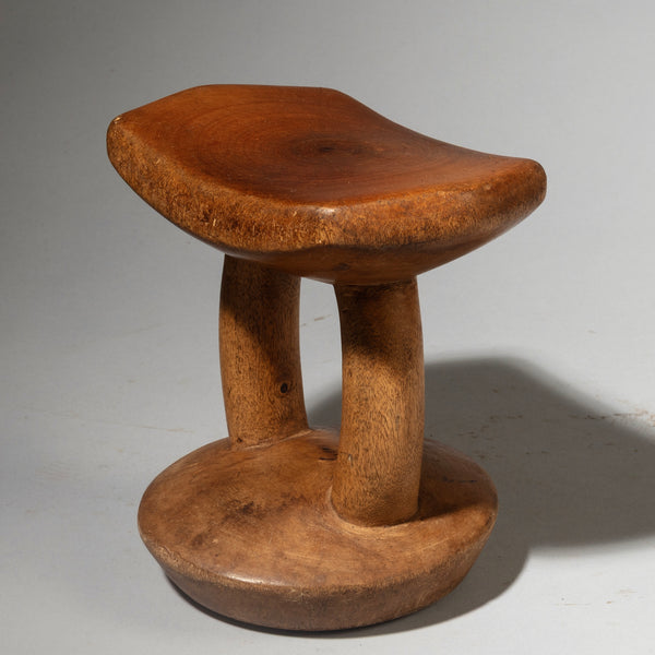 A GEOMETRIC HEADREST POKOT TRIBE KENYA (No 4220 )