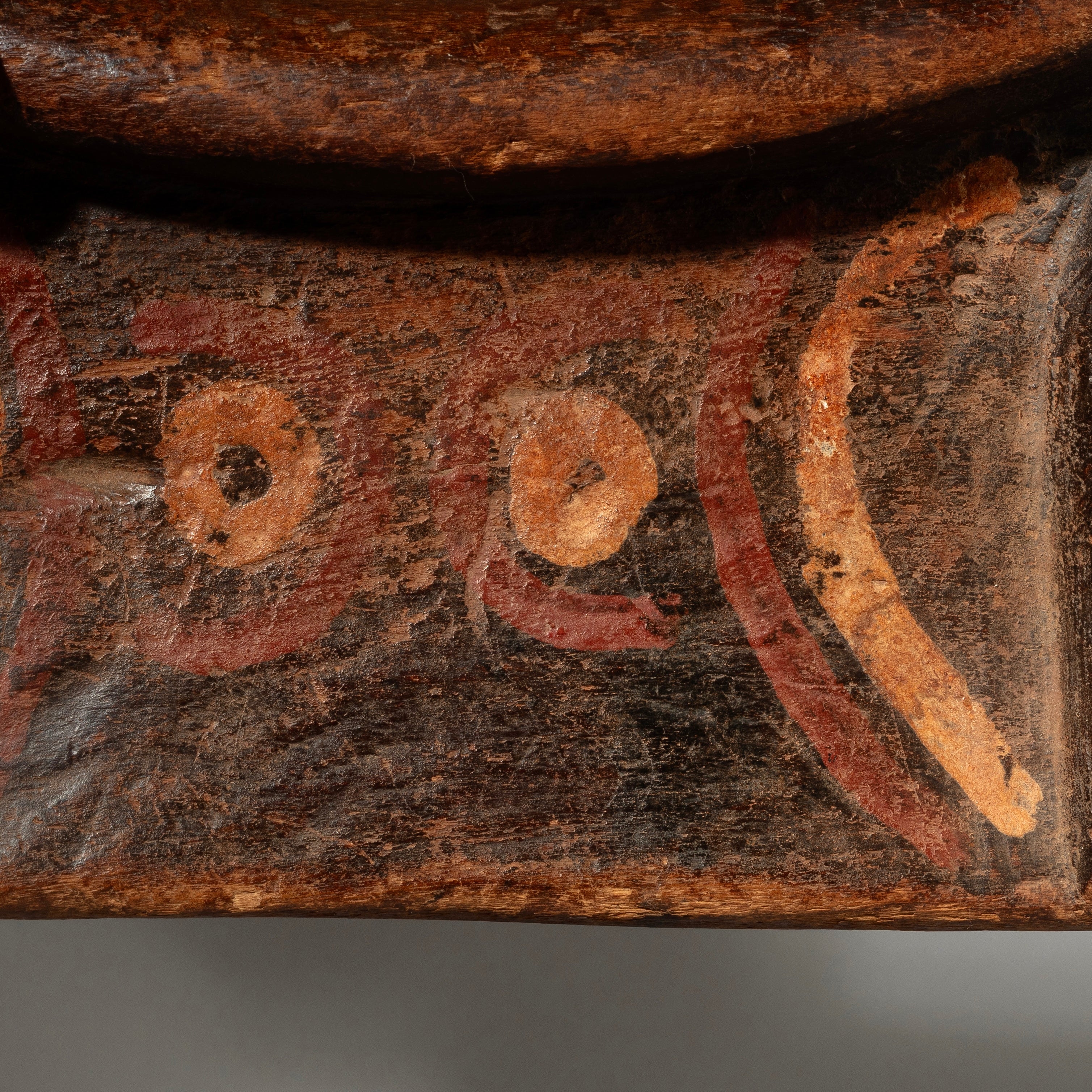 A FACE SHAPED HEADREST, RENDILLE TRIBE OF KENYA ( No 4286 )