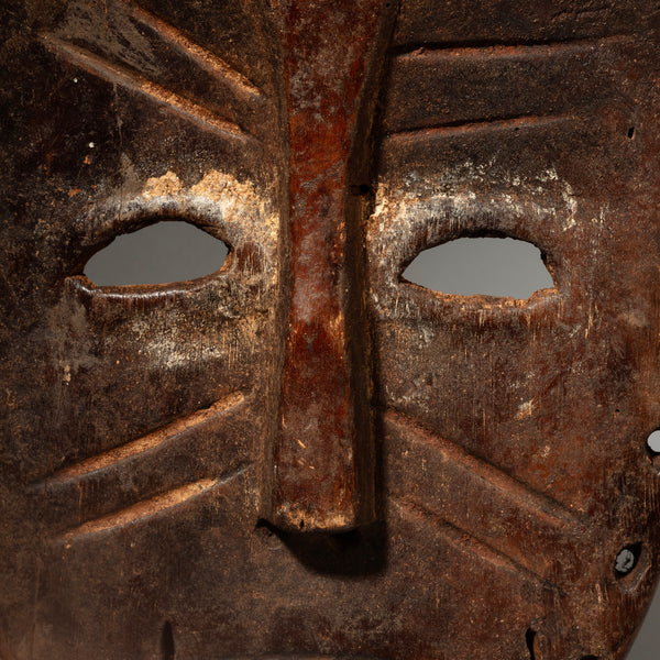 A CUBIST MASK FROM THE LEGA TRIBE OF THE CONGO [ No 4310]
