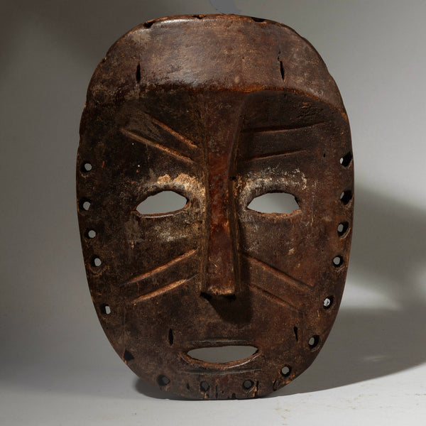 A CUBIST MASK FROM THE LEGA TRIBE OF THE CONGO [ No 4310]