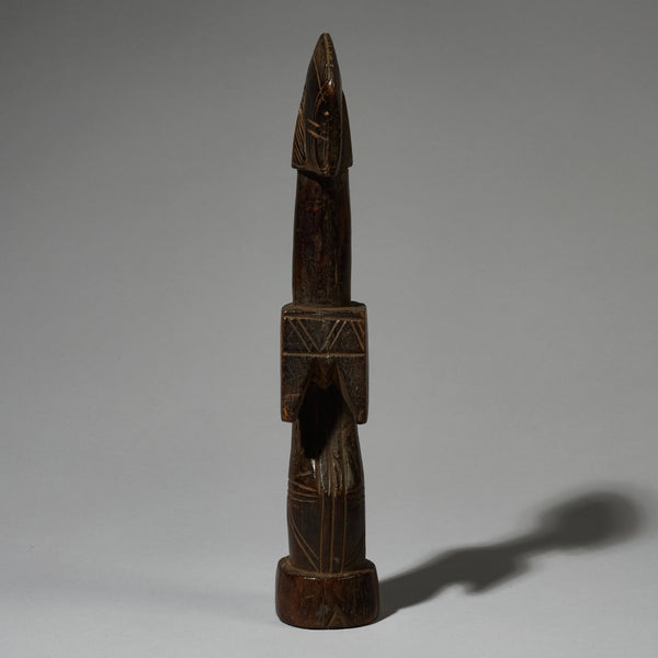 A CLASSIC,  STYLISED DOLL, MOSSI TRIBE BURKINA FASO ( No 2732 )