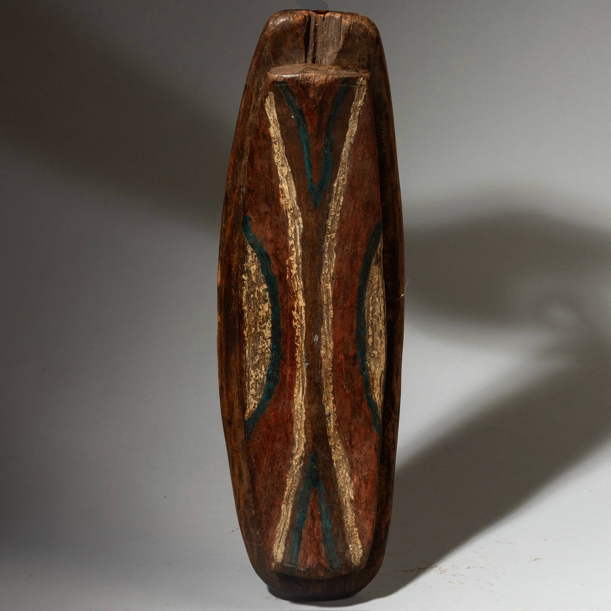 A SMALL PAINTED WOOD SHIELD FROM KIKUYU TRIBE EAST AFRICA ( No 4253