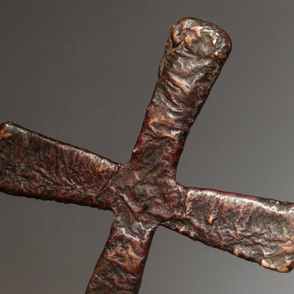 A SHAPELY COPPER KATANGA CURRENCY FROM THE CONGO ( No 4295)