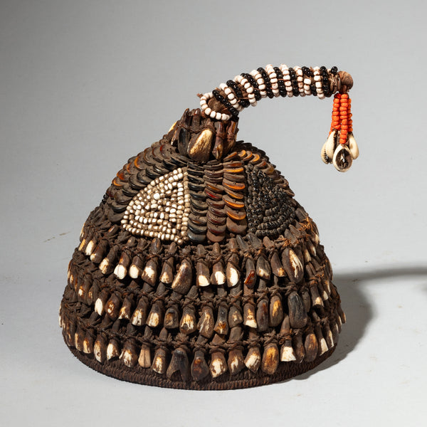 A VINTAGE BUTTON, SHELL DECORATED HAT, LEGA TRIBE, CONGO( No 4266 )