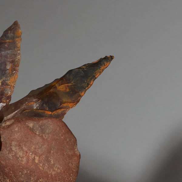 A TRIO OF 3 NEOLITHIC FLINTS FROM THE SAHARA  ( No 2736 )