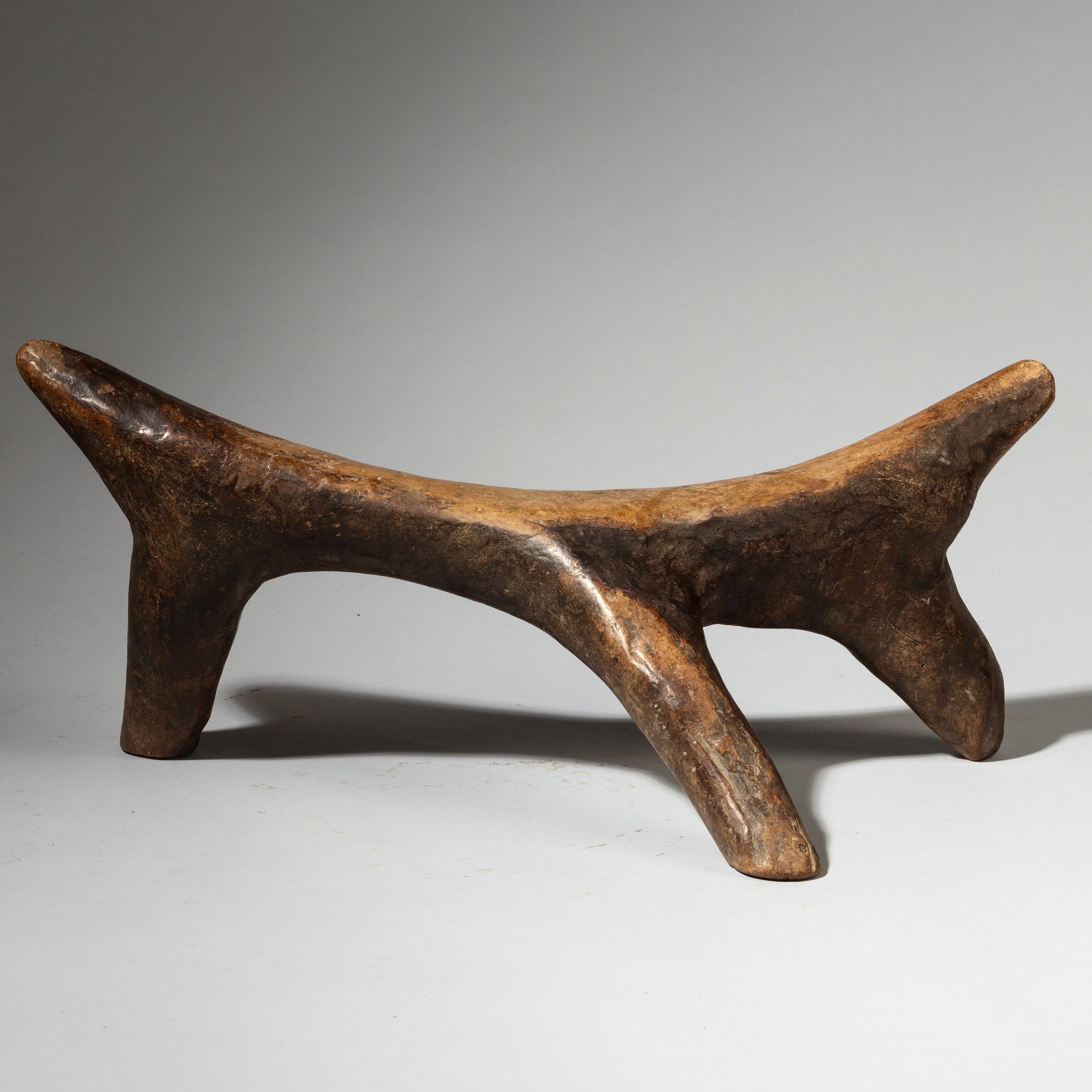 A LARGE ORGANIC FORM DINKA TRIBE HEADREST PILLOW[ No 4315]