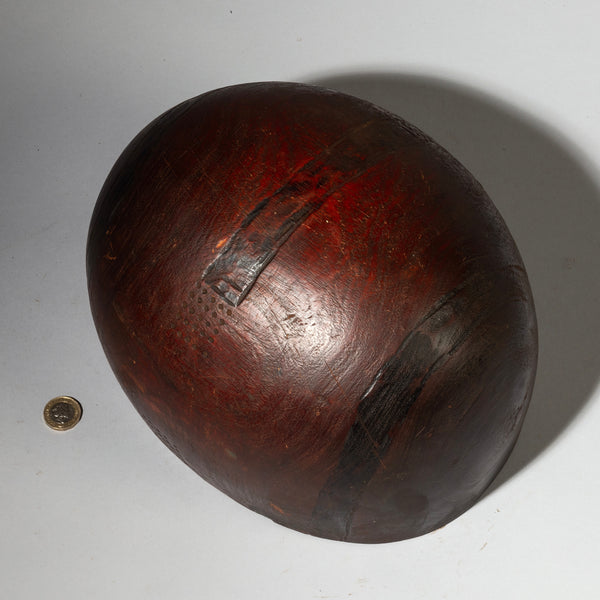 A TRADITIONAL WOODEN BOWL, TURKANA TRIBE KENYA ( No 4263 )