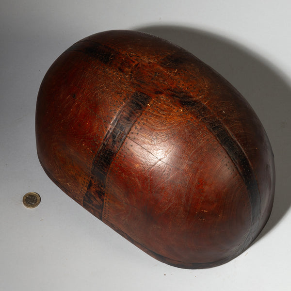 A GENEROUS WOODEN BOWL, TURKANA TRIBE KENYA ( No 4261 )