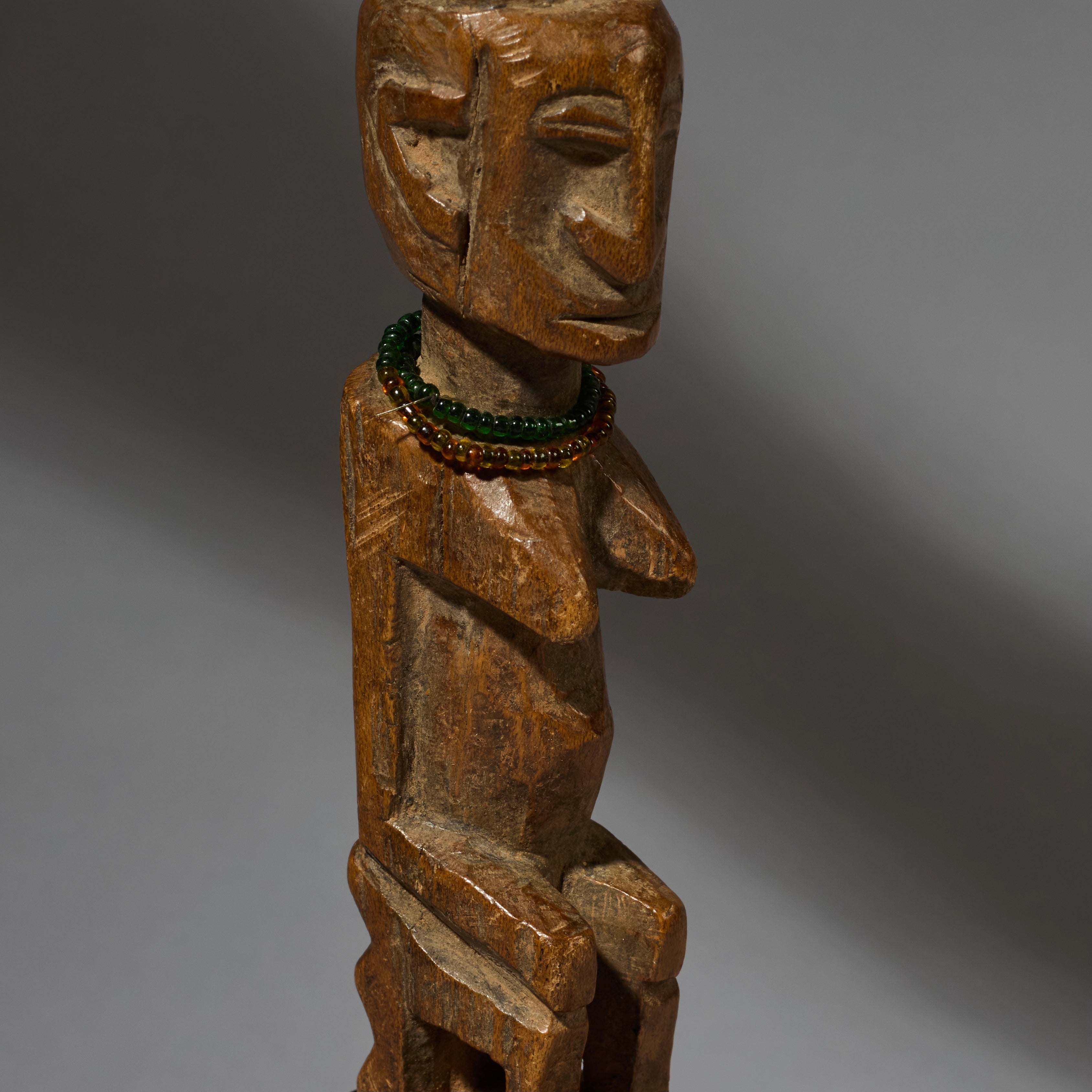 A CUBIST CATAPULT FROM THE DOGON TRIBE IVORY COAST ( No 2723 )