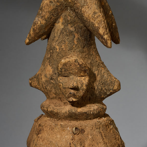 A SCULPTURAL JANUS ALTAR FIGURE, DAN TRIBE IVORY COAST W.AFRICA  ( No 2815 )