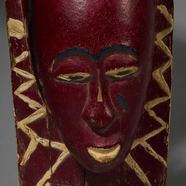 A PAINTED FAMILY MASK, BAULE TRIBE OF THE IVORY COAST W AFRICA ( No 2762 )