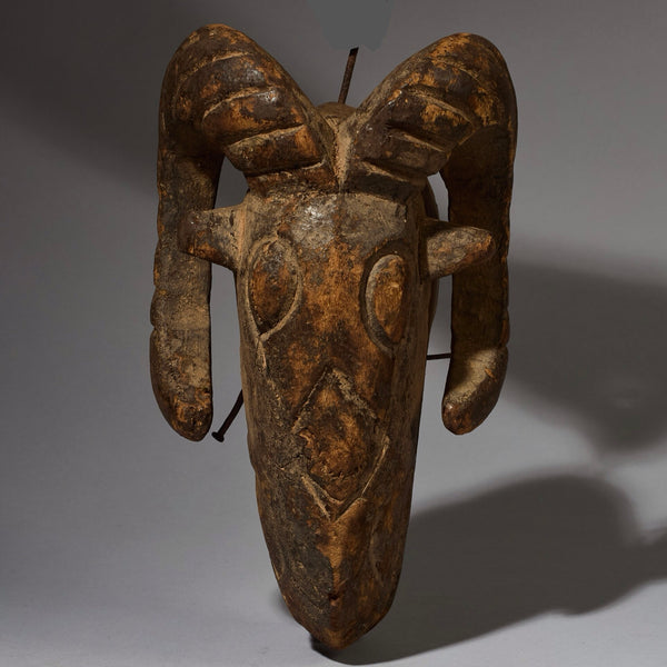 A RAM MASK MOSSI TRIBE BURKINA FASO ( No 2809 )