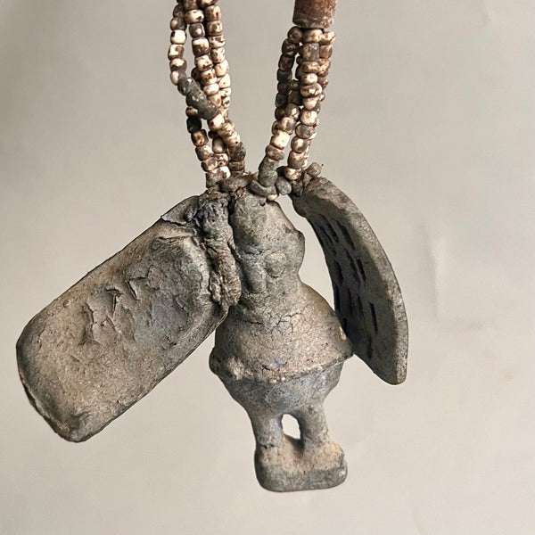 A FETISH NECKLACE, FON TRIBE OF BENIN ( No 2675)