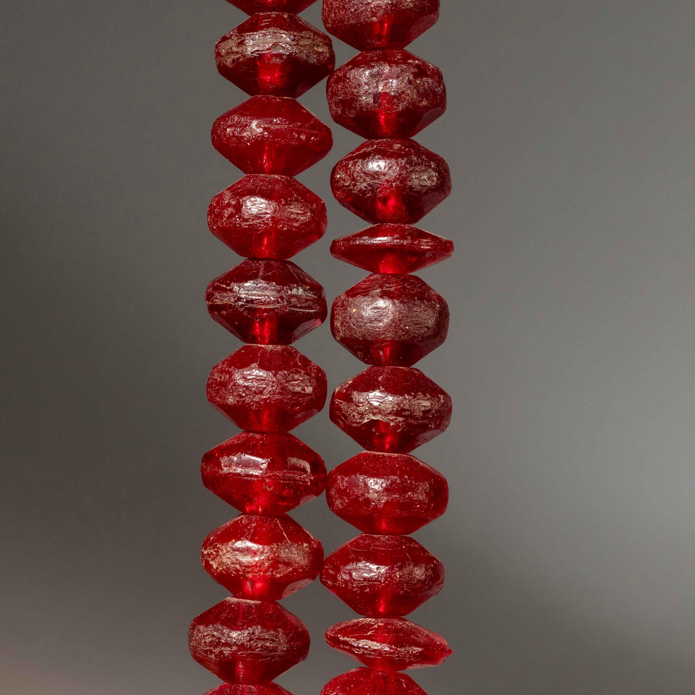 A VIBRANT STRING OF RED 1920s BOHEMIAN GLASS TRADE BEADS ( No 4288 )