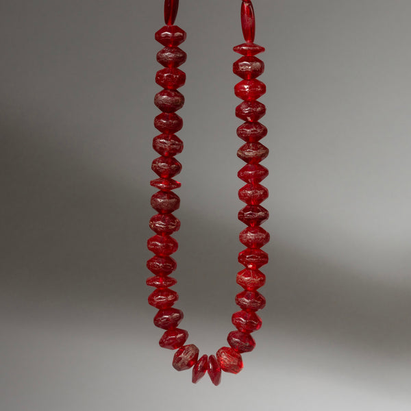 A VIBRANT STRING OF RED 1920s BOHEMIAN GLASS TRADE BEADS ( No 4288 )