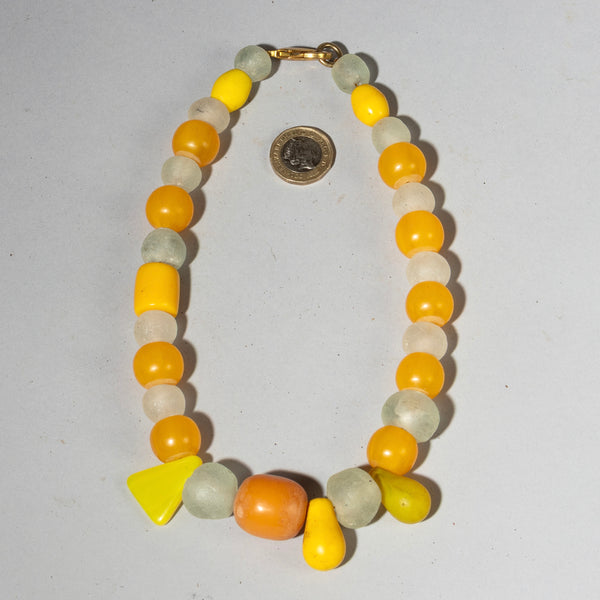 A MIXED TRADE BEAD+ RECYCLED GLASS + RESIN NECKLACE ( NO 4290)
