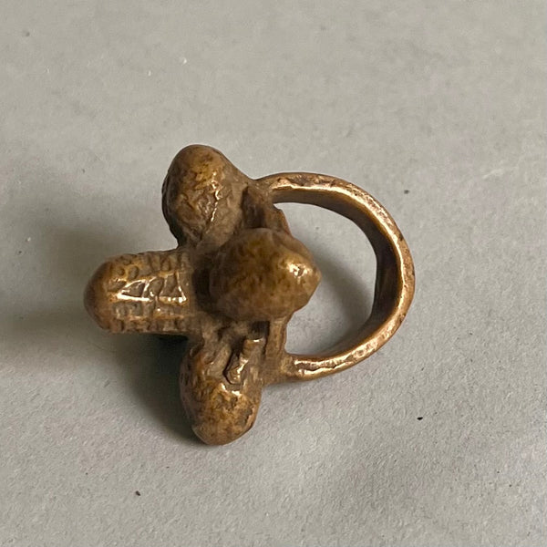 A FIVE PEANUT RING, BAULE TRIBE IVORY COAST ( No 2567)