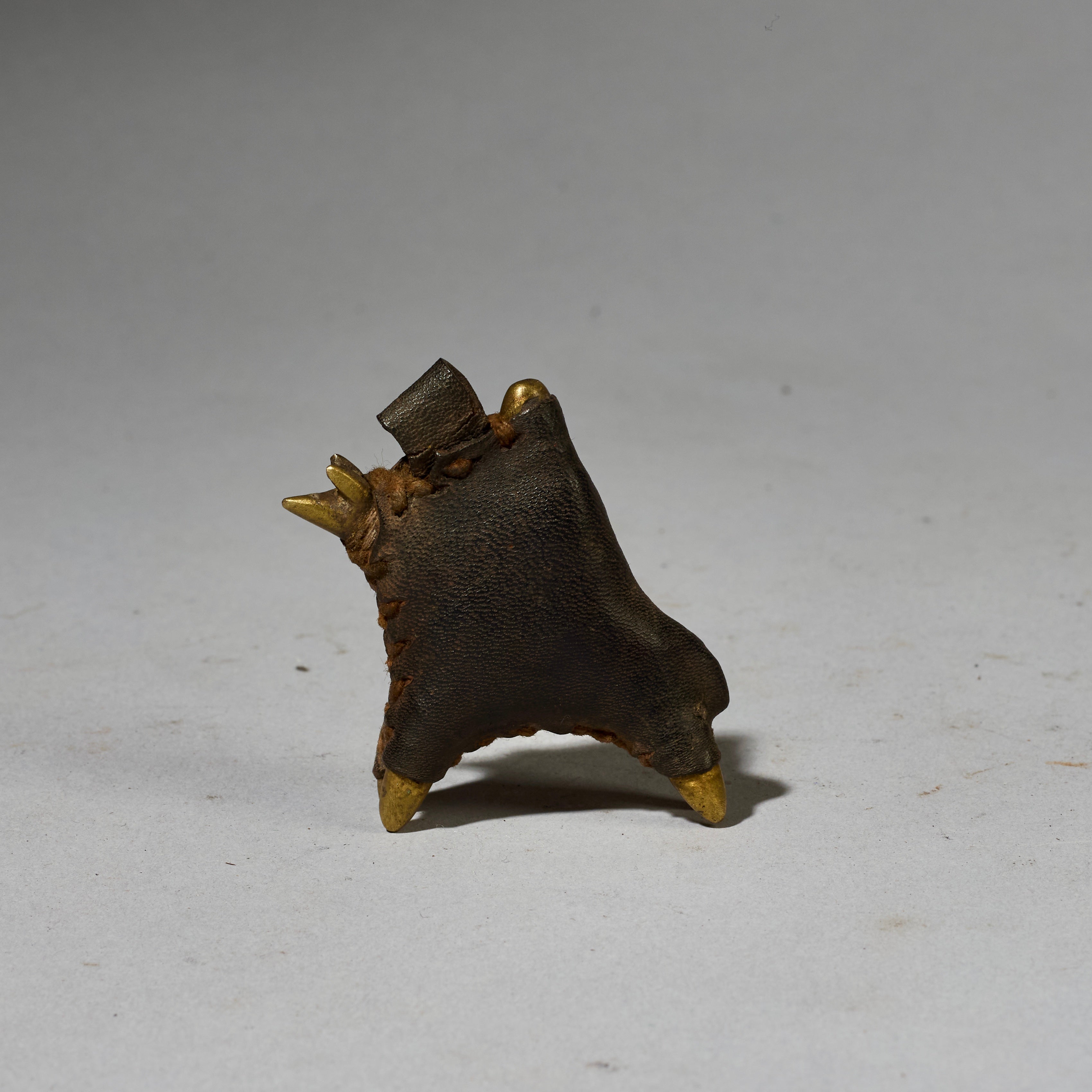 A LEATHER COVERED KOTOKO HORSE + RIDER PENDANT, CAMEROON ( No 2752 )