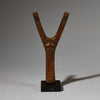 A SILKY CATAPULT FROM THE BAULE TRIBE OF THE IVORY COAST W.AFRICA ( No 2570 )