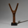 A SILKY CATAPULT FROM THE BAULE TRIBE OF THE IVORY COAST W.AFRICA ( No 2570 )