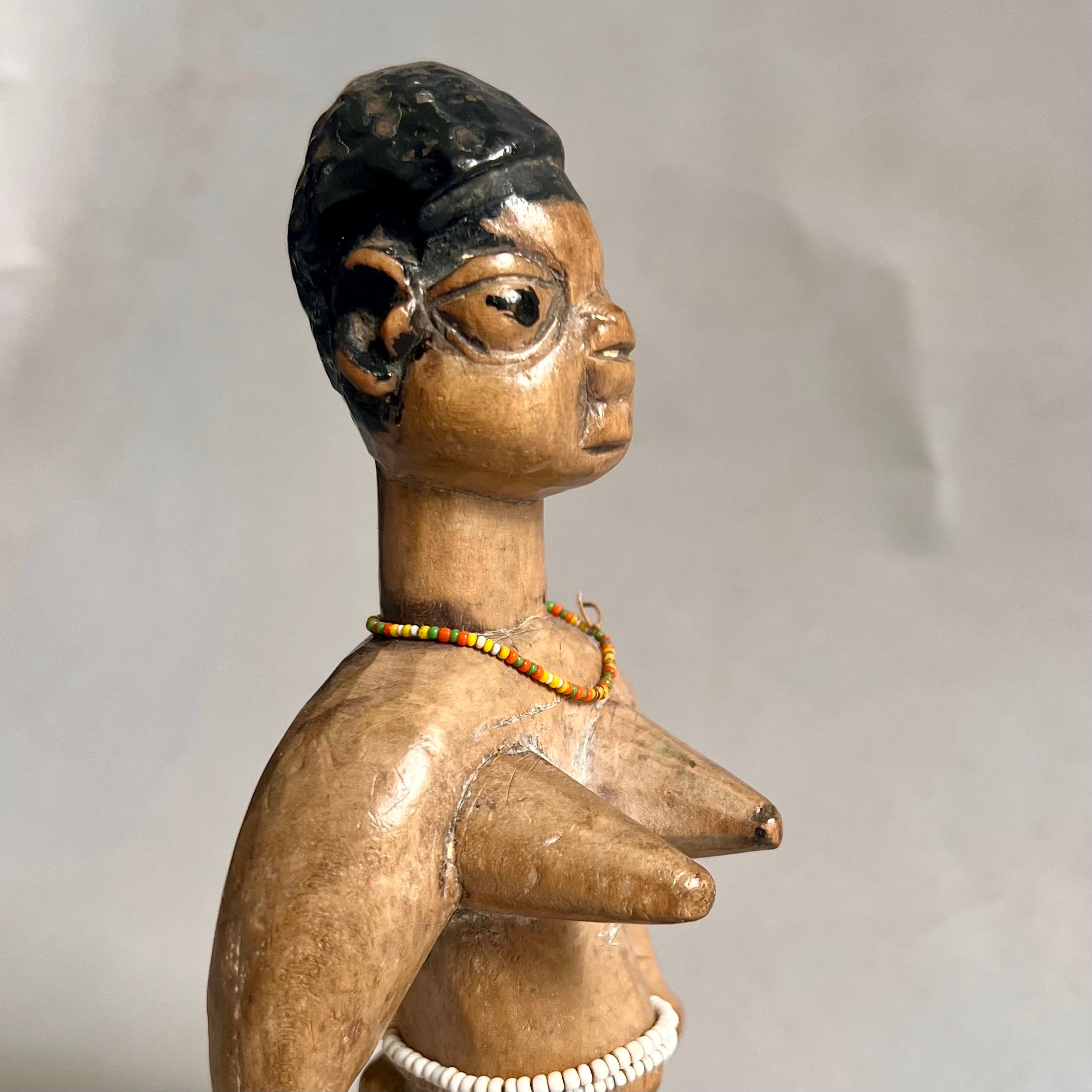 A PERKY VENAVI TWIN DOLL, EWE TRIBE GHANA ( No 2683)