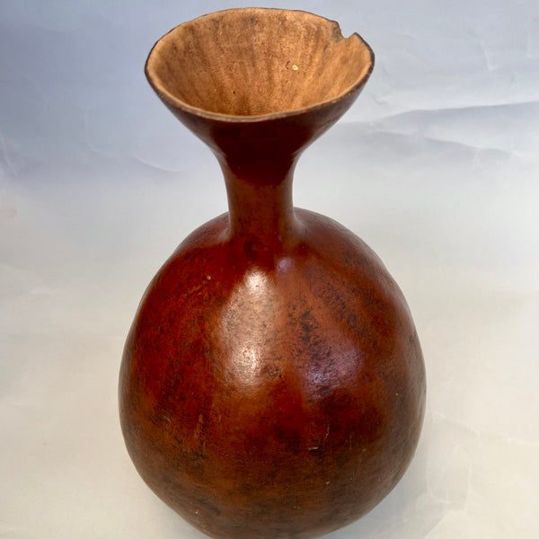 A ELEGANT SHAPELY TUTSI TRIBE MEDIUM CALABASH FROM RWANDA( No 1089)