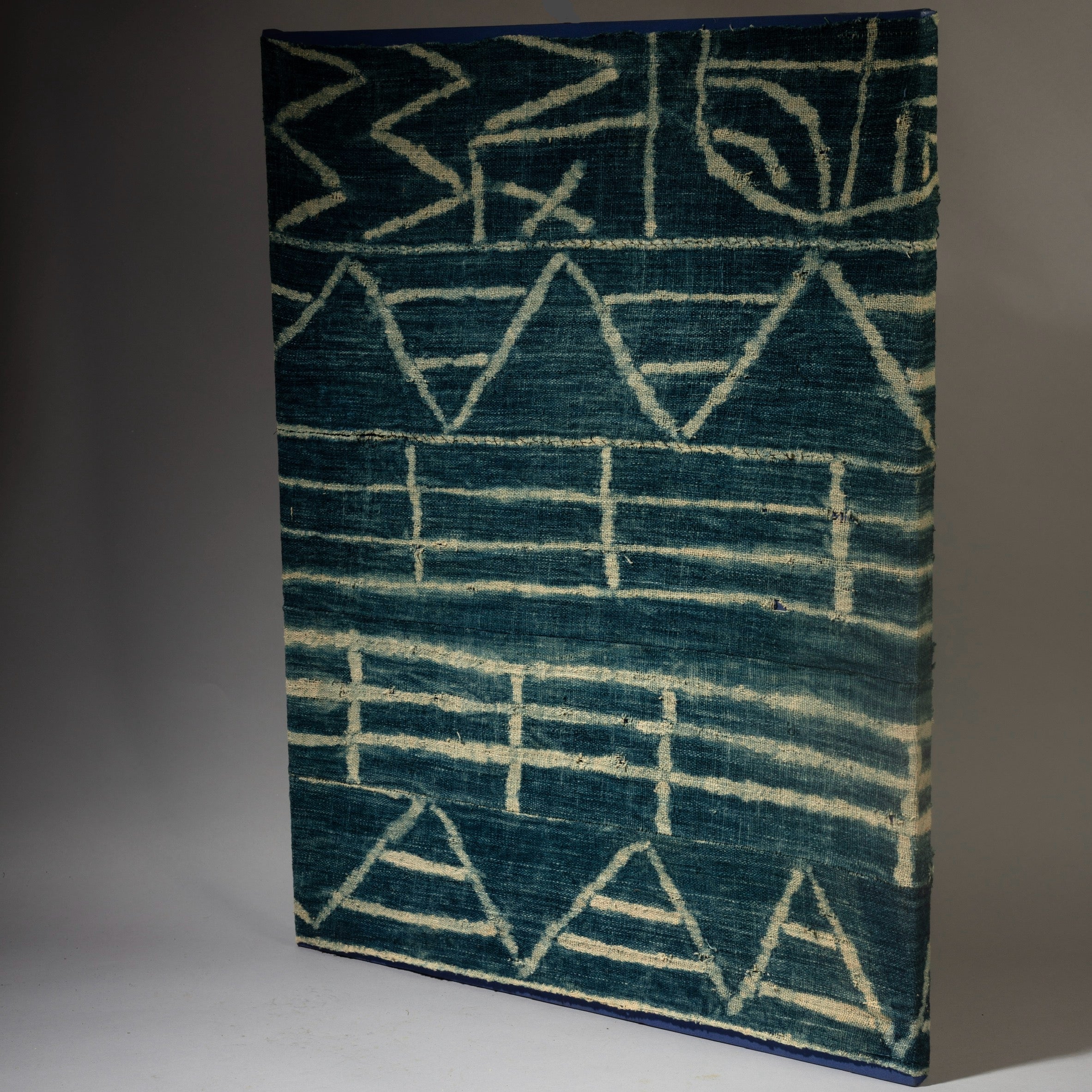 SOLD JT AN ABSTRACT MOUNTED NDOP COTTON TEXTILE, BAMILEKE TRIBE CAMEROON ( No 4354 )