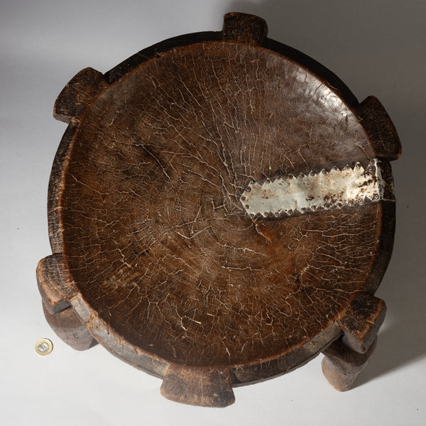 A LARGE SIZED OLD STOOL FROM THE HE HE TRIBE TANZANIA ( No 4366 )