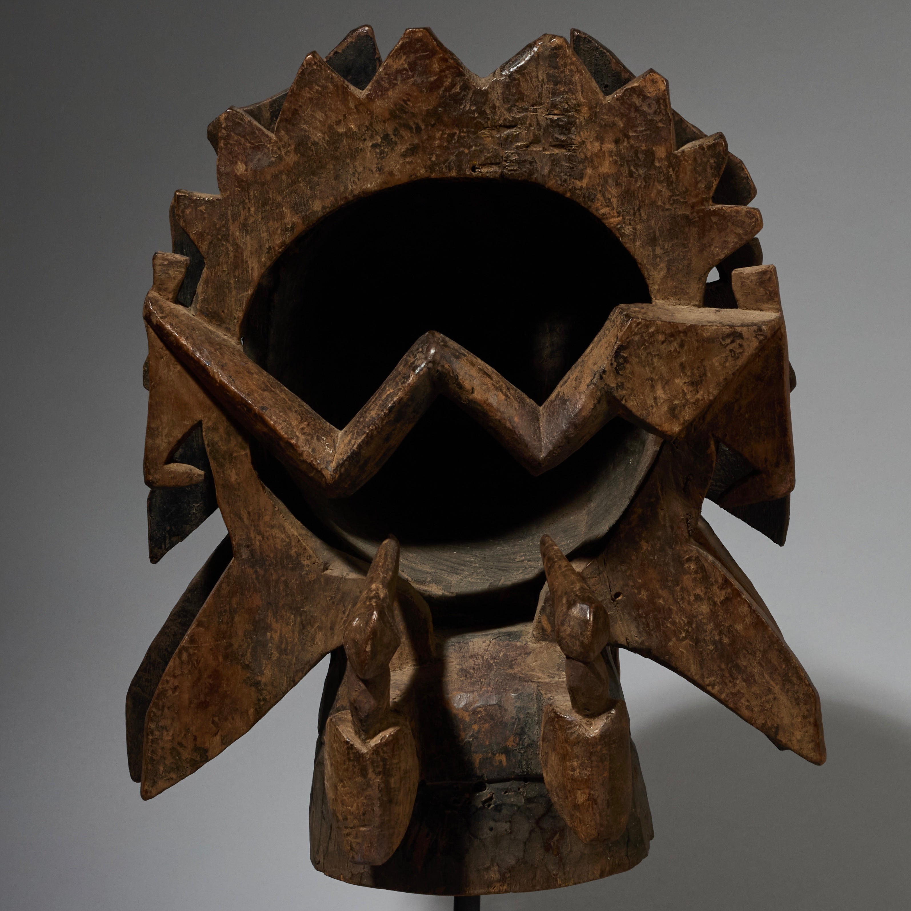 A MAGNIFICENT EXTRA LARGE HELMET MASK WITH BIRDS IN THE BACK, YORUBA TRIBE NIGERIA W.AFRICA ( No 2845 )