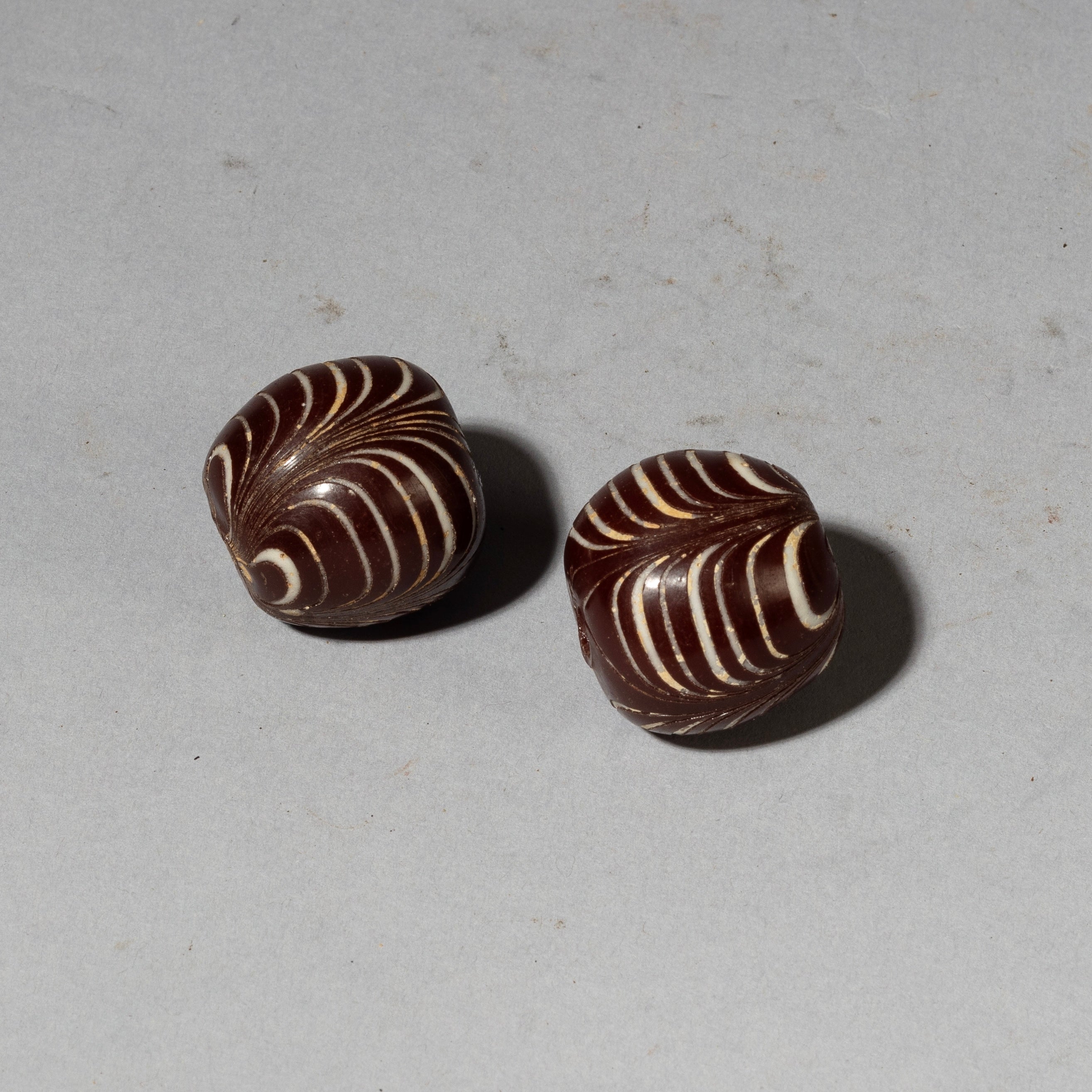 TWO BIG, SOLID GLASS BEADS FROM JAVA ( No 4321 )