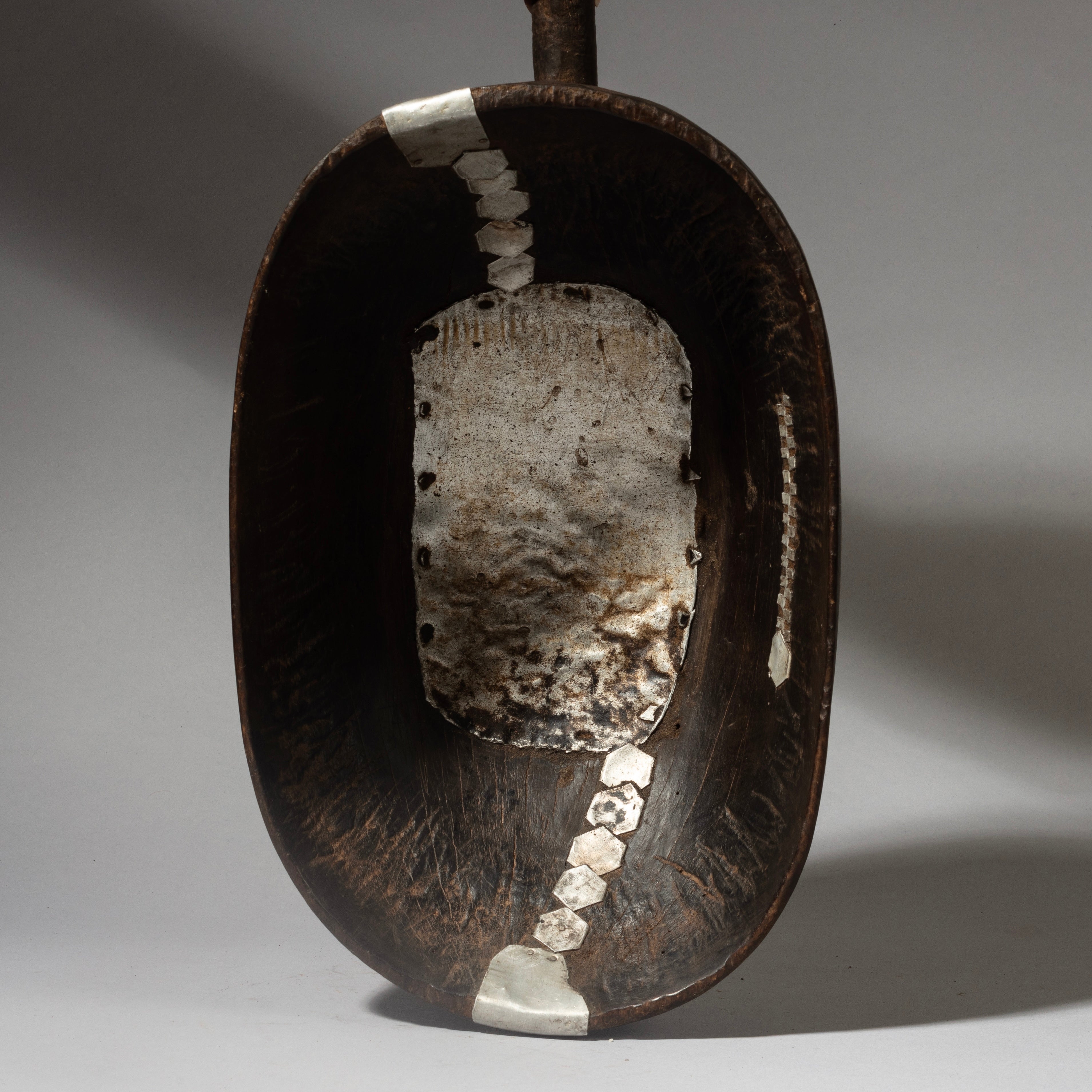 AN AWE INSPIRING REPAIRED BOWL, FROM TUTSI TRIBE OF RWANDA( No 4364 )
