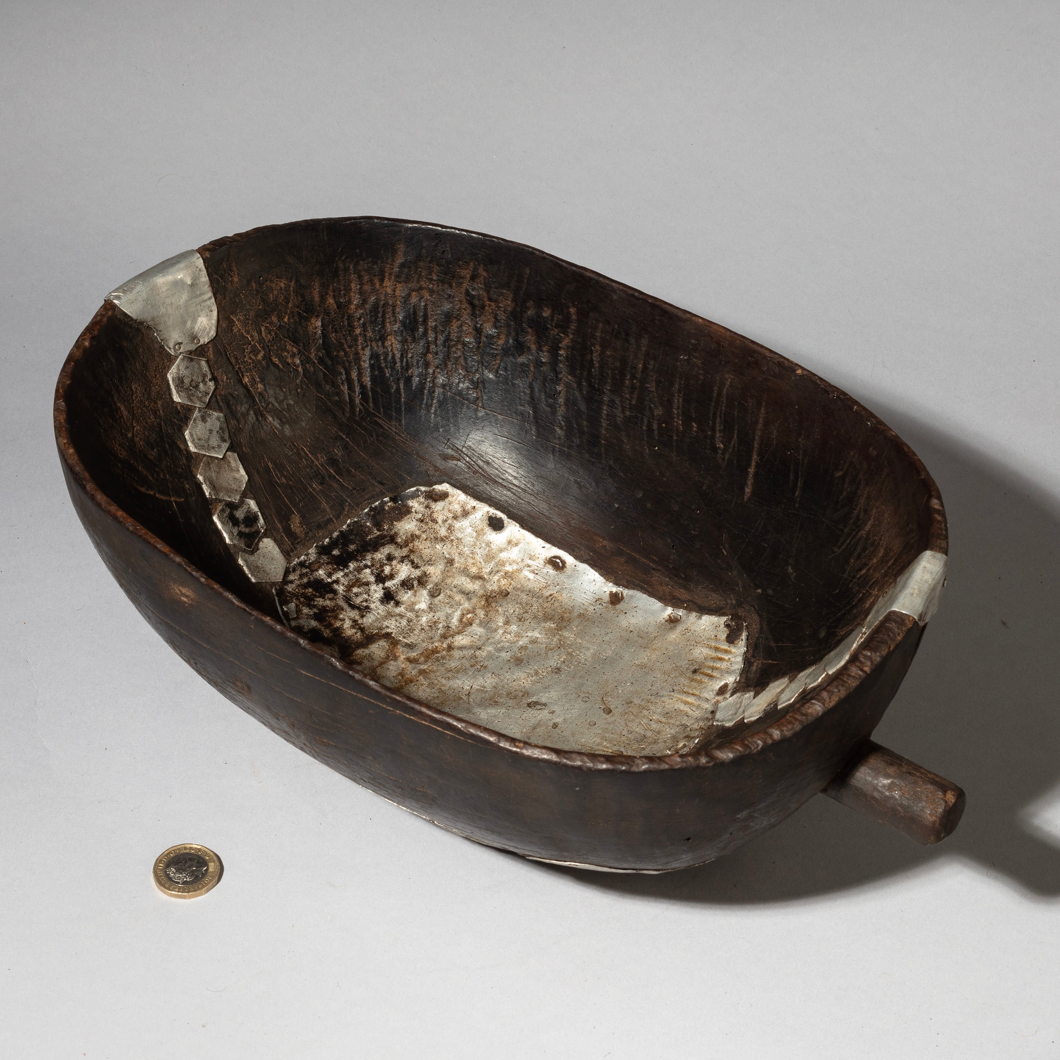 AN AWE INSPIRING REPAIRED BOWL, FROM TUTSI TRIBE OF RWANDA( No 4364 )