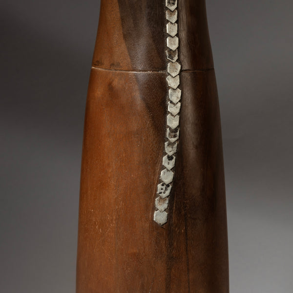 A TALL, SLENDER HONEY POT FROM TUTSI TRIBE RWANDA( No 4327 )
