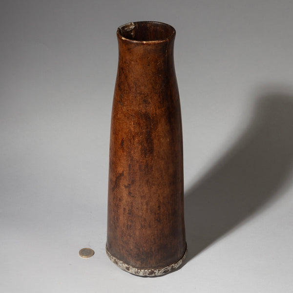 A SILKEN LARGE HONEY POT FROM TUTSI TRIBE RWANDA( No 4329)