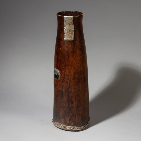 A SILKEN LARGE HONEY POT FROM TUTSI TRIBE RWANDA( No 4329)