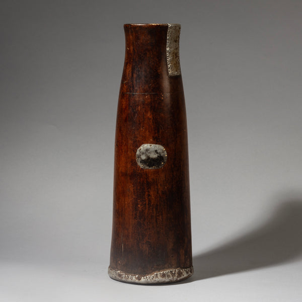 A SILKEN LARGE HONEY POT FROM TUTSI TRIBE RWANDA( No 4329)