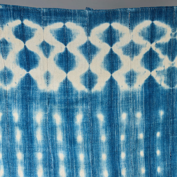 A WATERY INDIGO WOMANS CLOTH, MOSSI TRIBE BURKINA FASO( No 2778 )