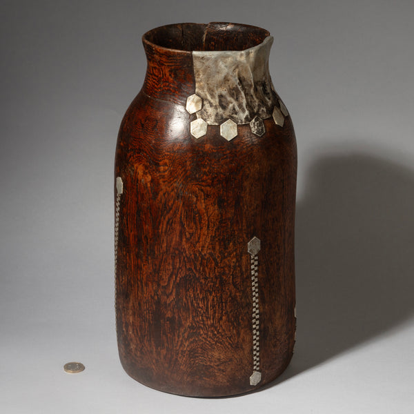 A XLARGE HONEY POT WITH METAL INDIGENOUS REPAIRS FROM THE TUTSI TRIBE OF RWANDA ( No 4358 )