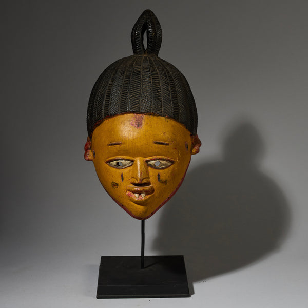 A REFINED ELEGANT COLLECTION GELEDE MASK FROM YORUBA TRIBE NIGERIA W.AFRICA ( No 2860 )