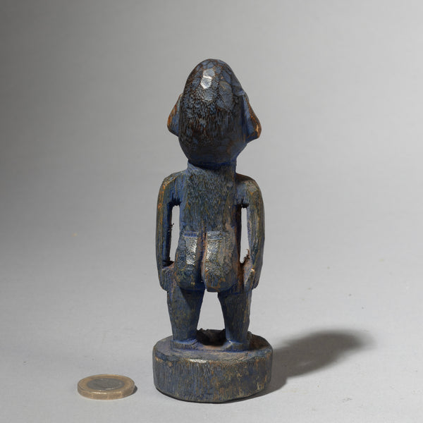 A SMALL NAGU TRIBE FIGURE FROM BENIN ( No 4402)