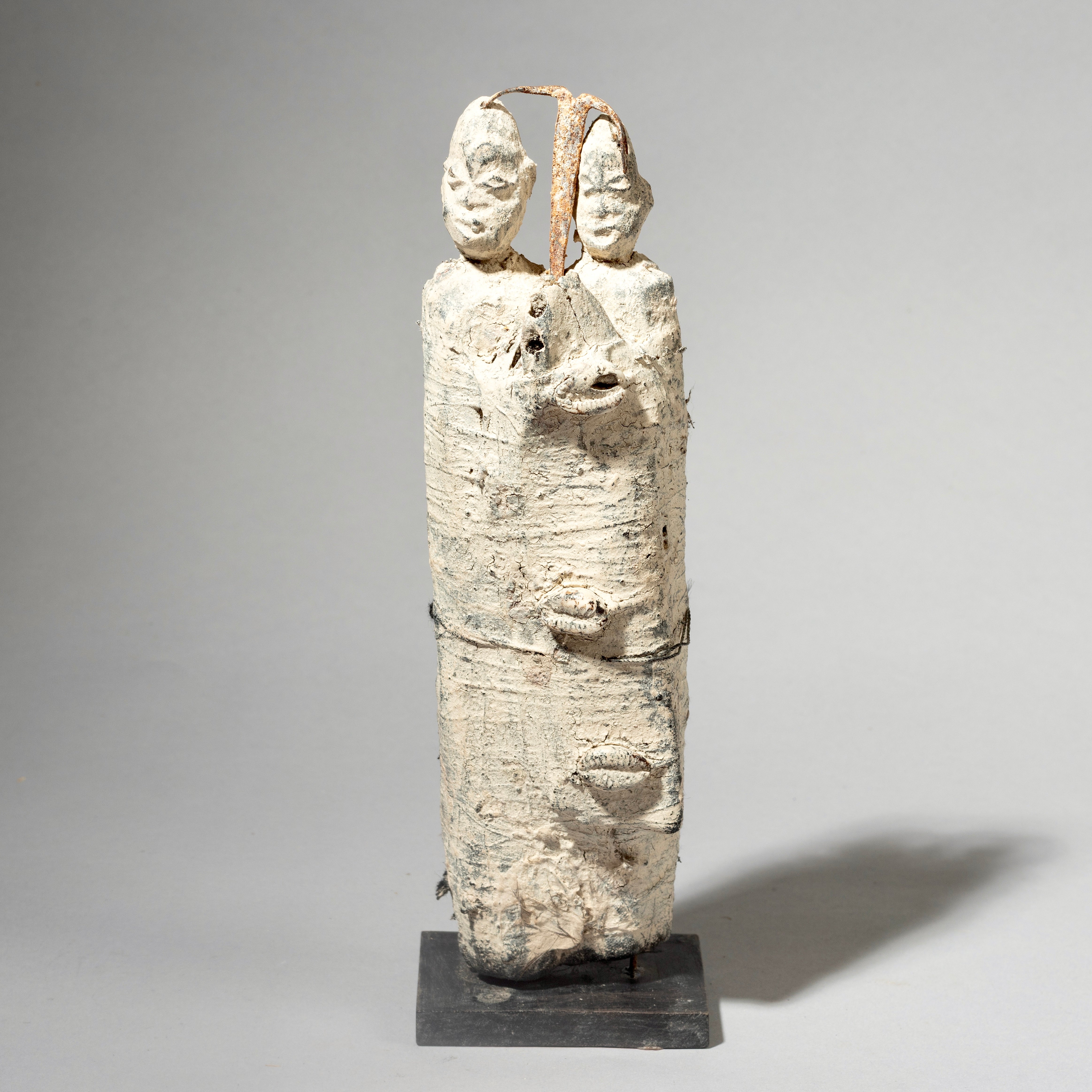 A FASCINATING BOUND COUPLE , EWE TRIBE POWER OBJECT ( No 4410)