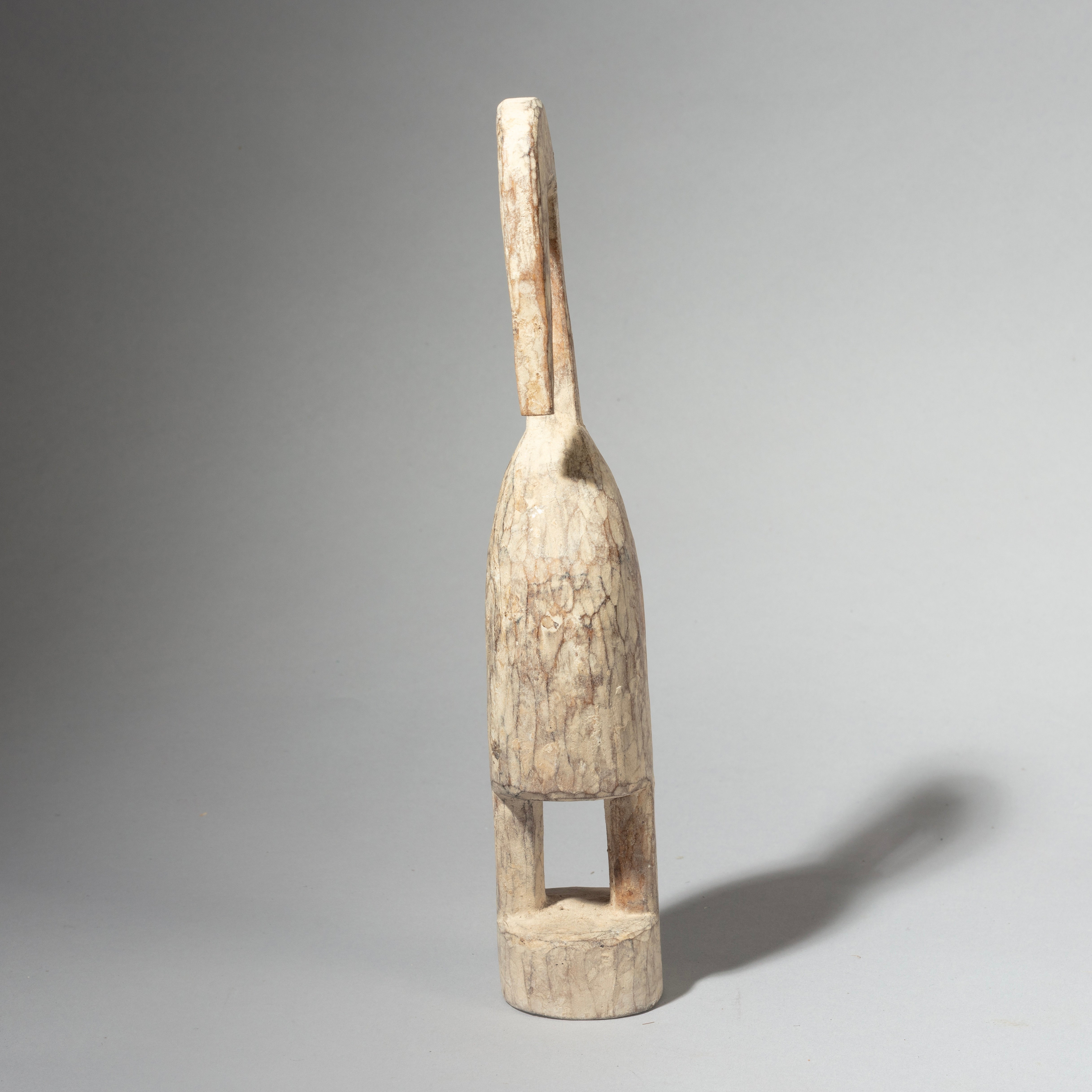 A BEGUILING BIRD NATURE SPIRIT, ADAN TRIBE GHANA ( No 4386 )