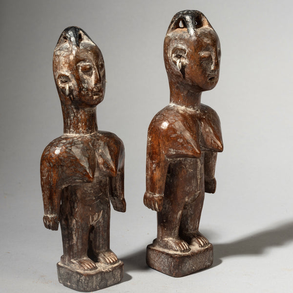 AN AWESOME PAIR OF  VENAVI TWIN DOLLS, EWE TRIBE OF GHANA ( No 4428 )