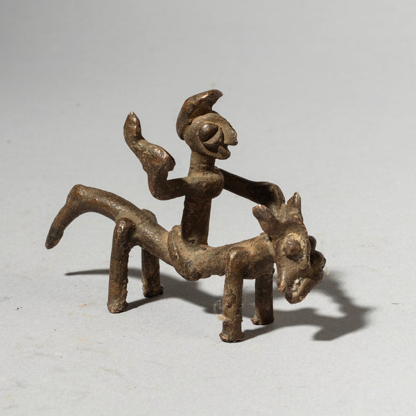 A SERPENTINE HORSE + RIDER BRONZE CHARM, SENOUFO TRIBE BURKINA FASO ( No 4381)