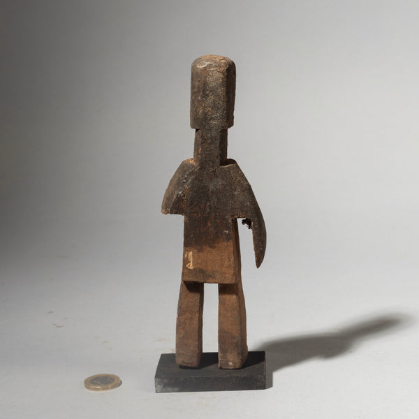 AN OLD ADAN ANCESTOR FIGURE FROM GHANA W.AFRICA ( No 4392)
